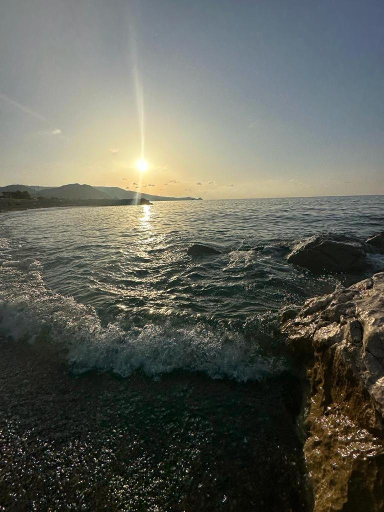 ピラーイノ Vento Di Mareアパートホテル エクステリア 写真